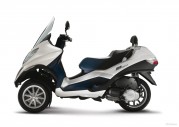 Piaggio MP3 Hybrid